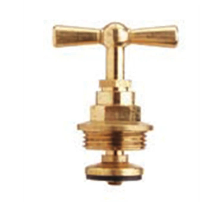 Head with swivel joint for faucet Head with swivel joint for faucet