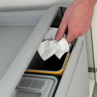 Here's the German translation:Ausziehbarer Küchen-Mülleimer für Mülltrennung 36 L grau